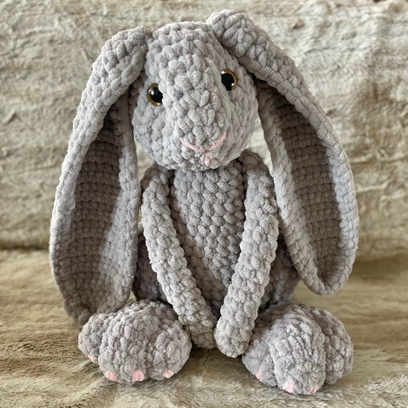 Lucinda The Rabbit - Picture 2 of 2